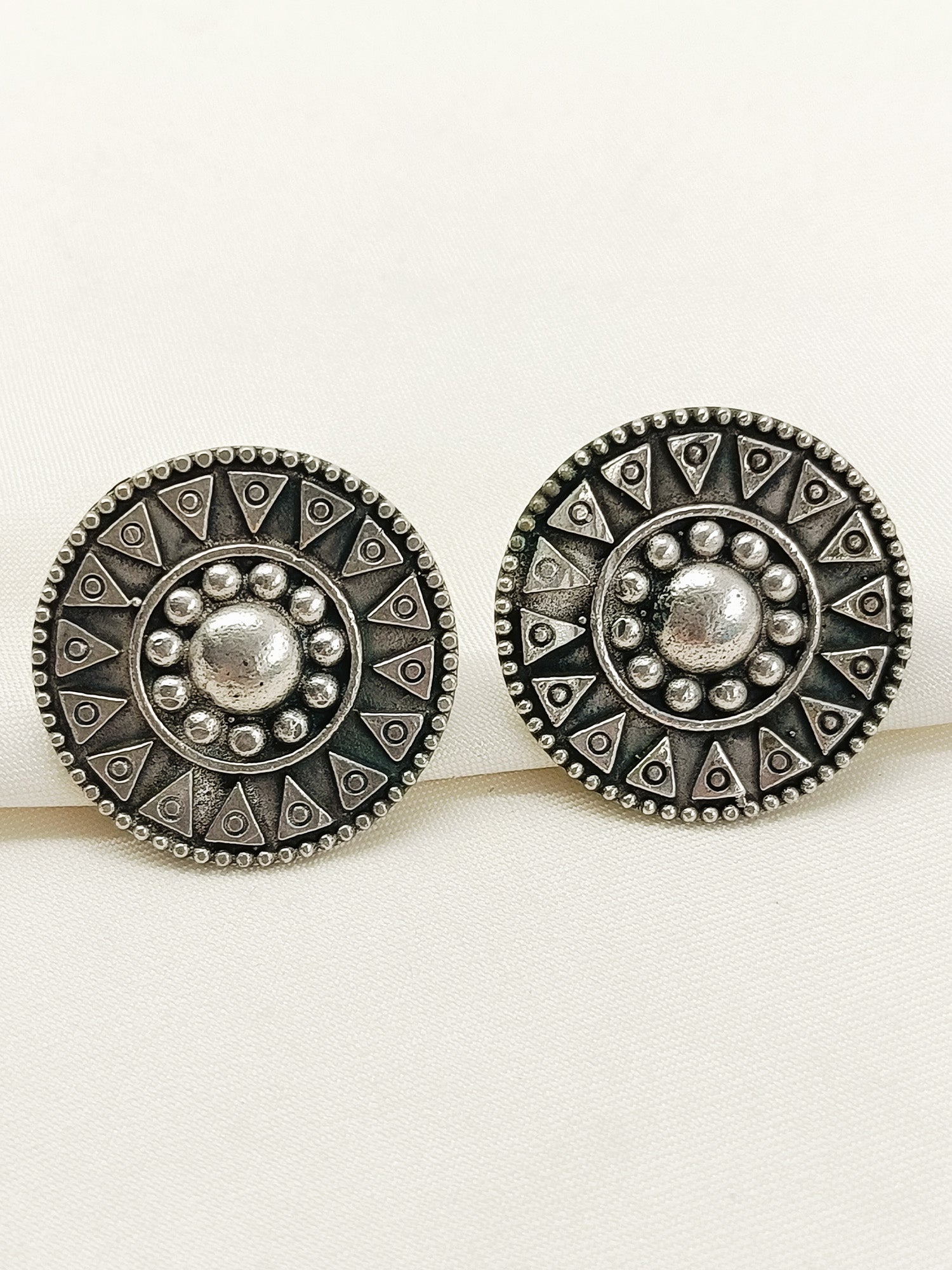 Kartri Plain Oxidized Tops