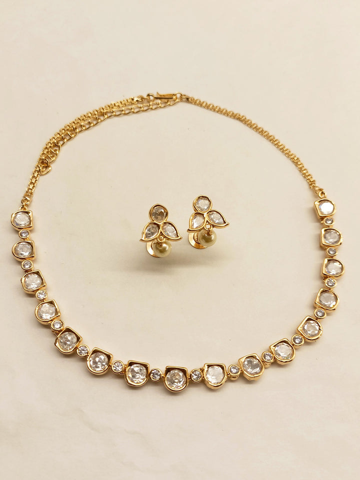 Vihana Delicate Kundan Polki Set