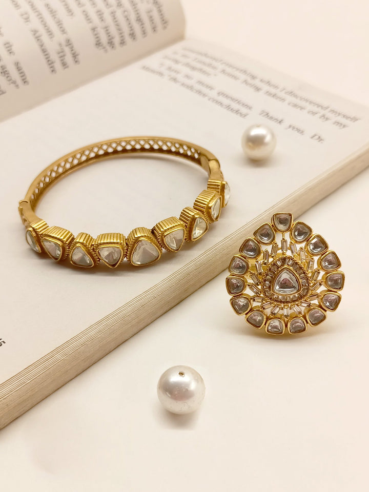 Verona Kundan Bracelet With Finger Ring