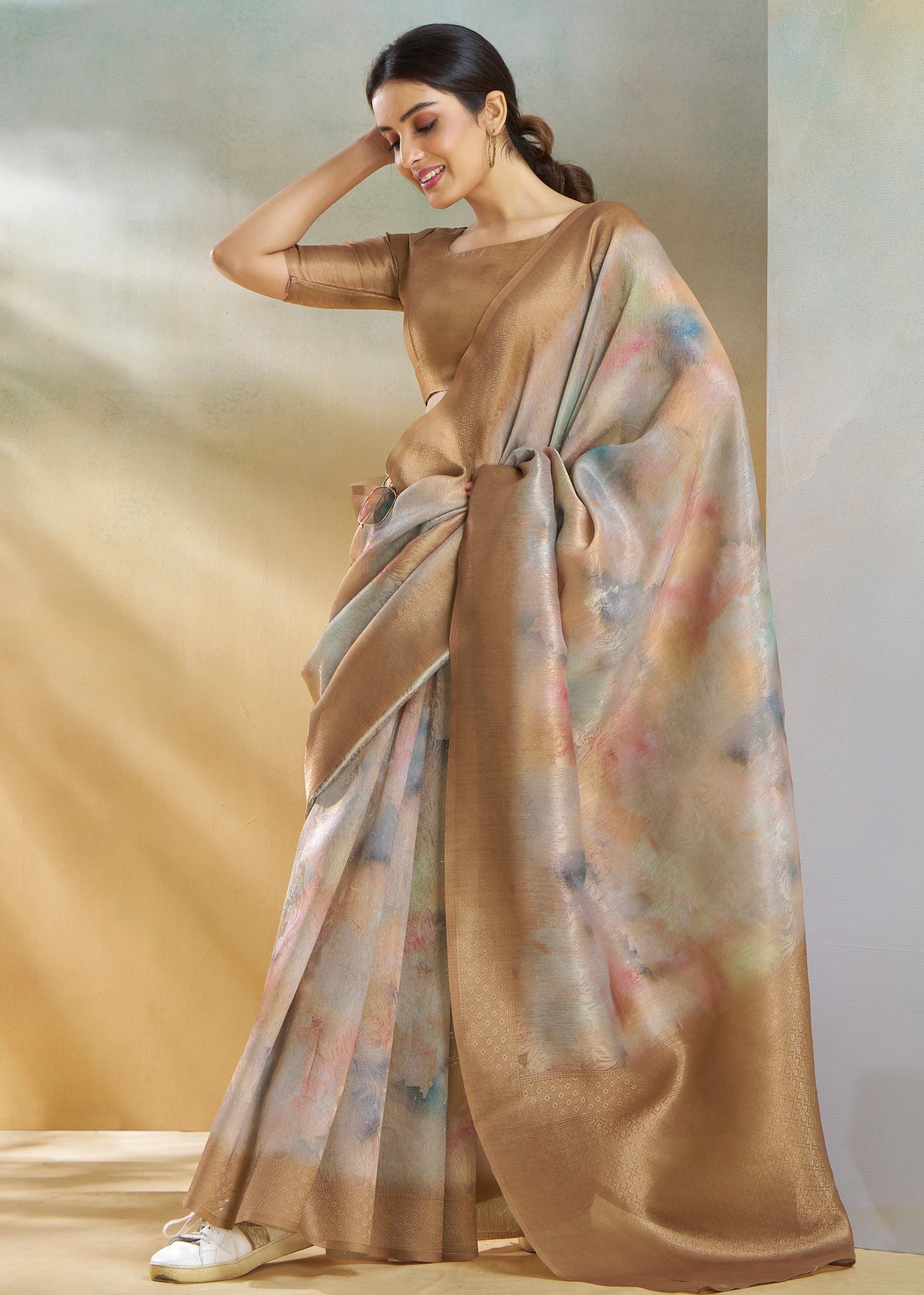 Golden Brown Handloom Weaving Silk Saree - qivii