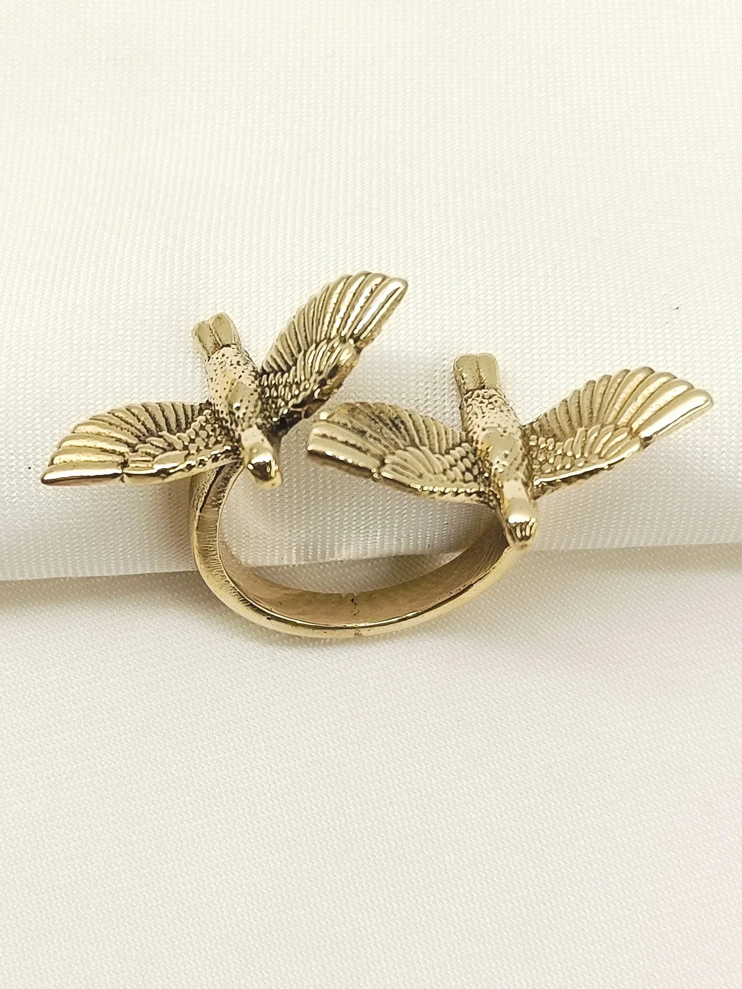 Edith Golden Western Finger Ring