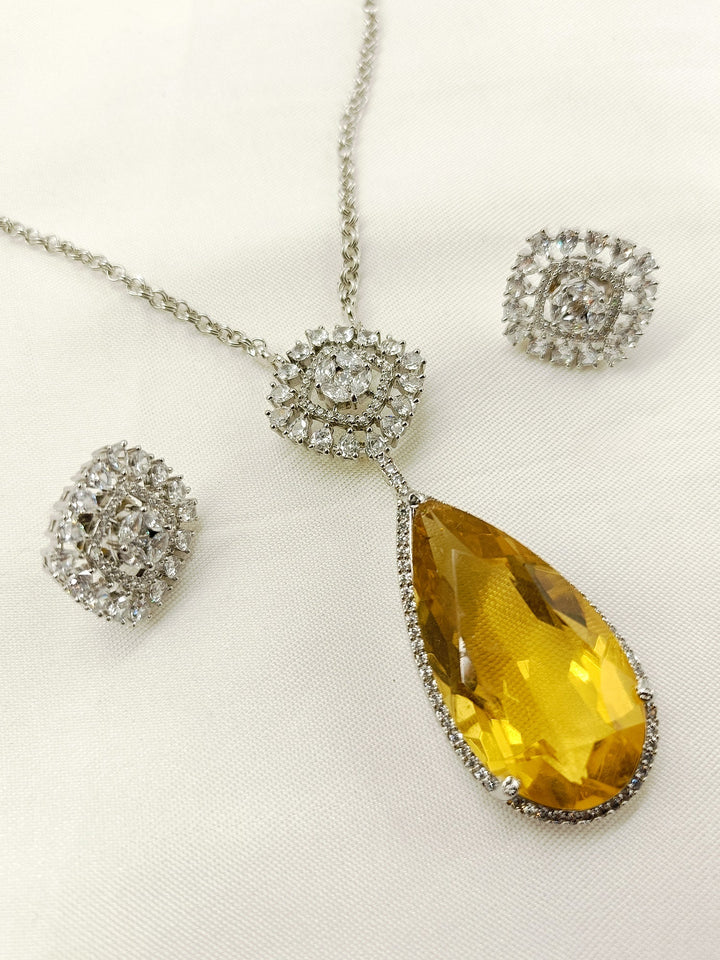 Victoria Yellow Swarovski Stone Pendant Set