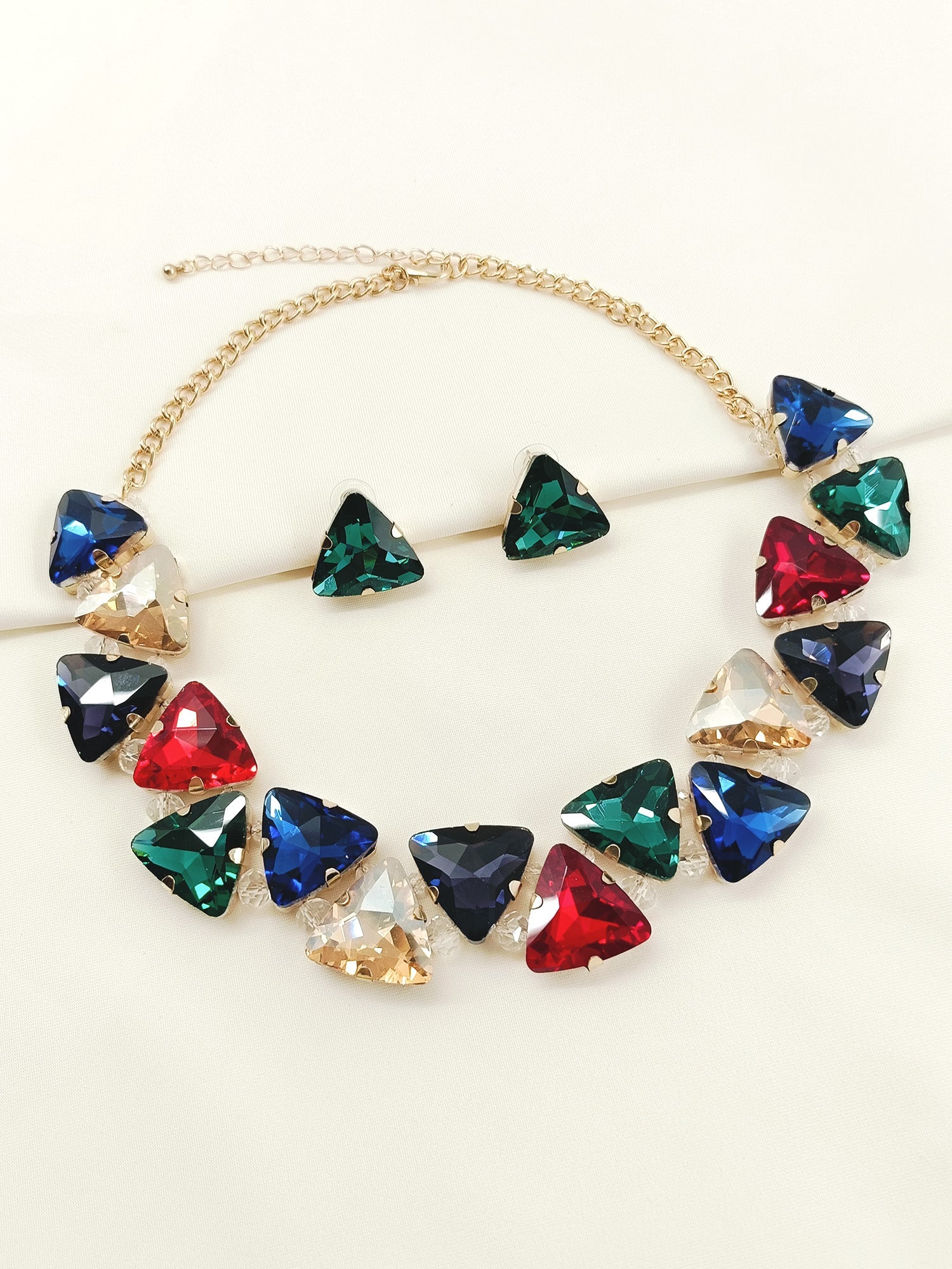 Neeharika Multi Colour Western Necklace Set