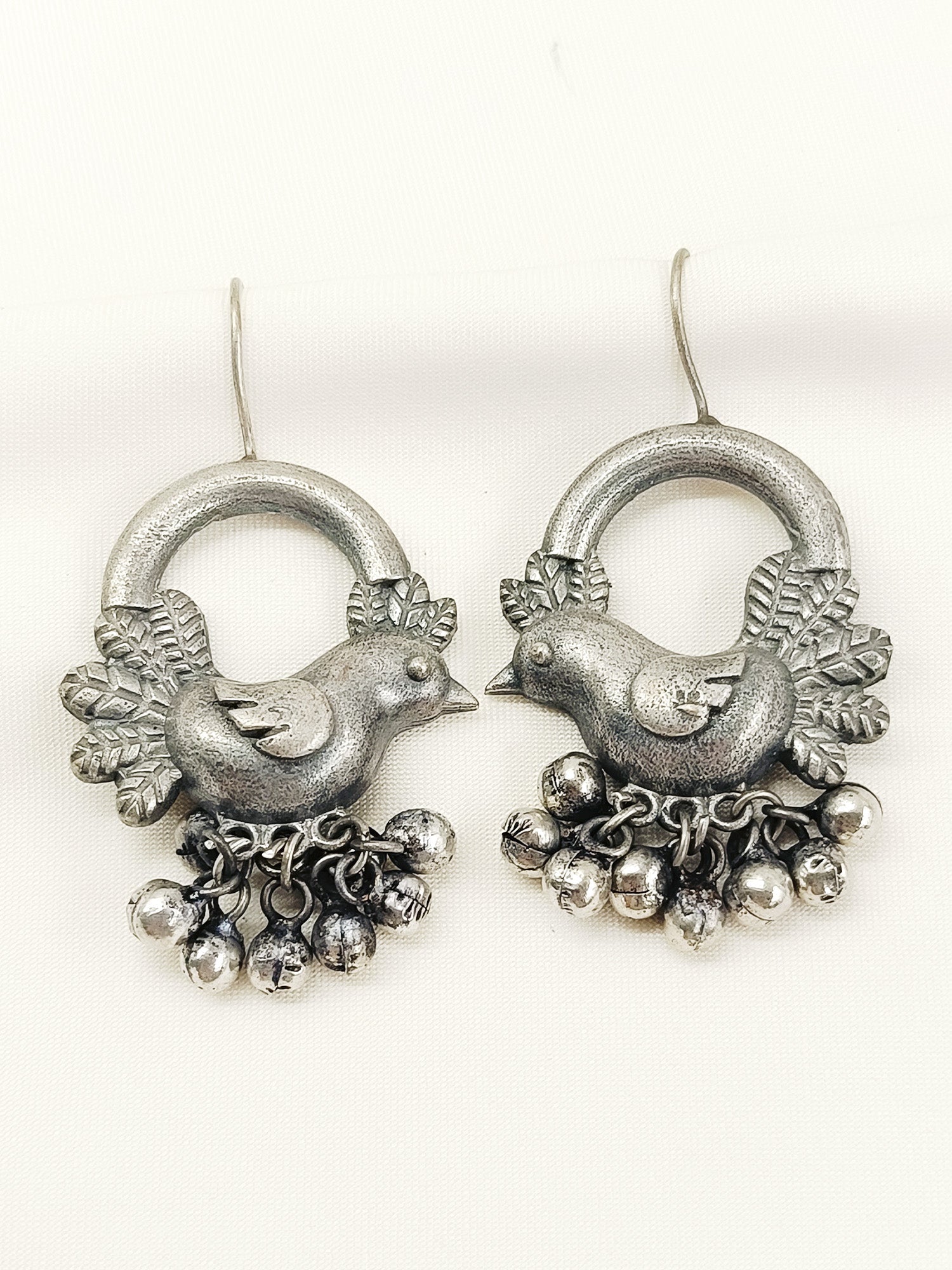 Geetashree Plain Oxidized earring