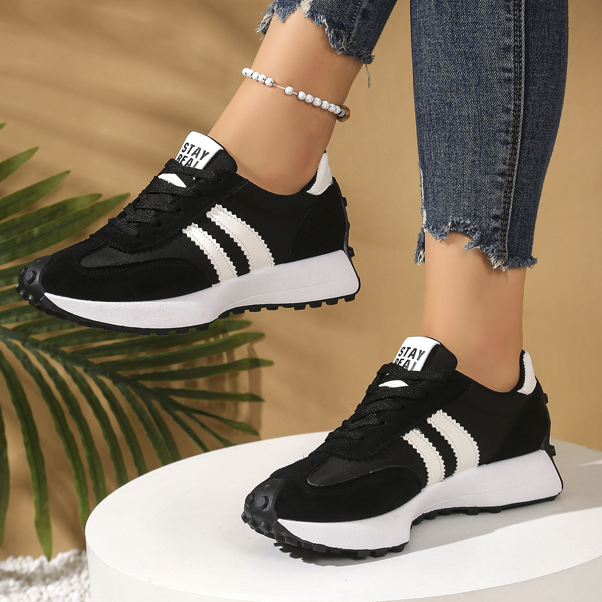 Women's Athena Curve Chunky Retro Runner Sneakers – Extended-Size Vintage Dad Walking Shoes with Sculpted Waist (US 5–11.5)