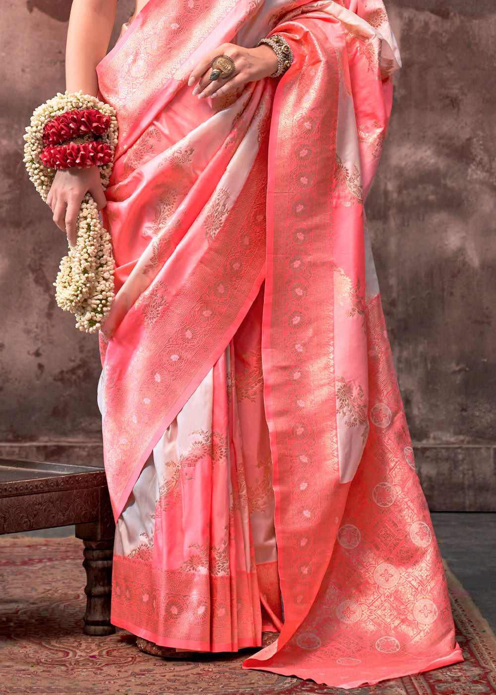 Peach Pink Rangkaat Handloom Silk Saree - qivii