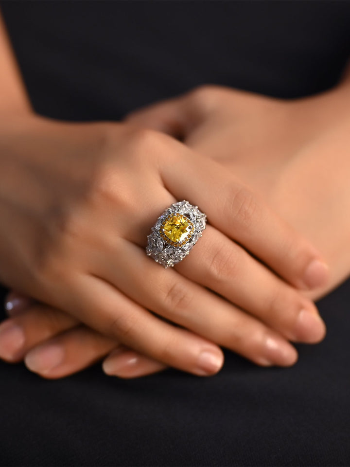 Naija American Diamond Ring With Yellow Stone - Exquisite gold band with dazzling yellow gemstone centerpiece