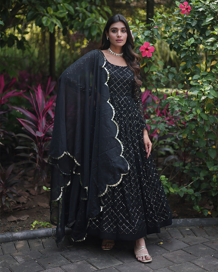 Black Color Designer Anarkali Gown With Dupatta  - By Qivii