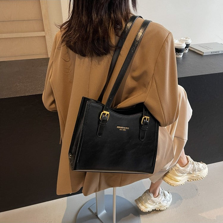 Women's Retro-Vintage Structured Tote Bag – Medium Horizontal PU Tote with Zippered Top, Dual Shoulder Straps & Phone Pocket