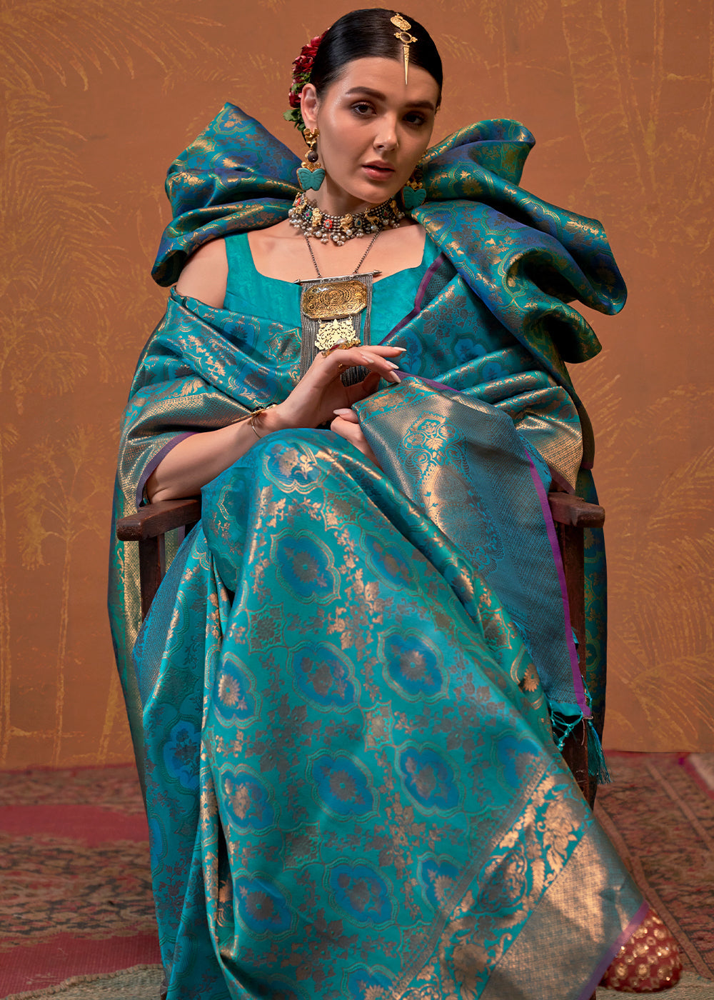 Shades Of Blue Handloom Woven Designer Silk Saree : Top Pick - qivii