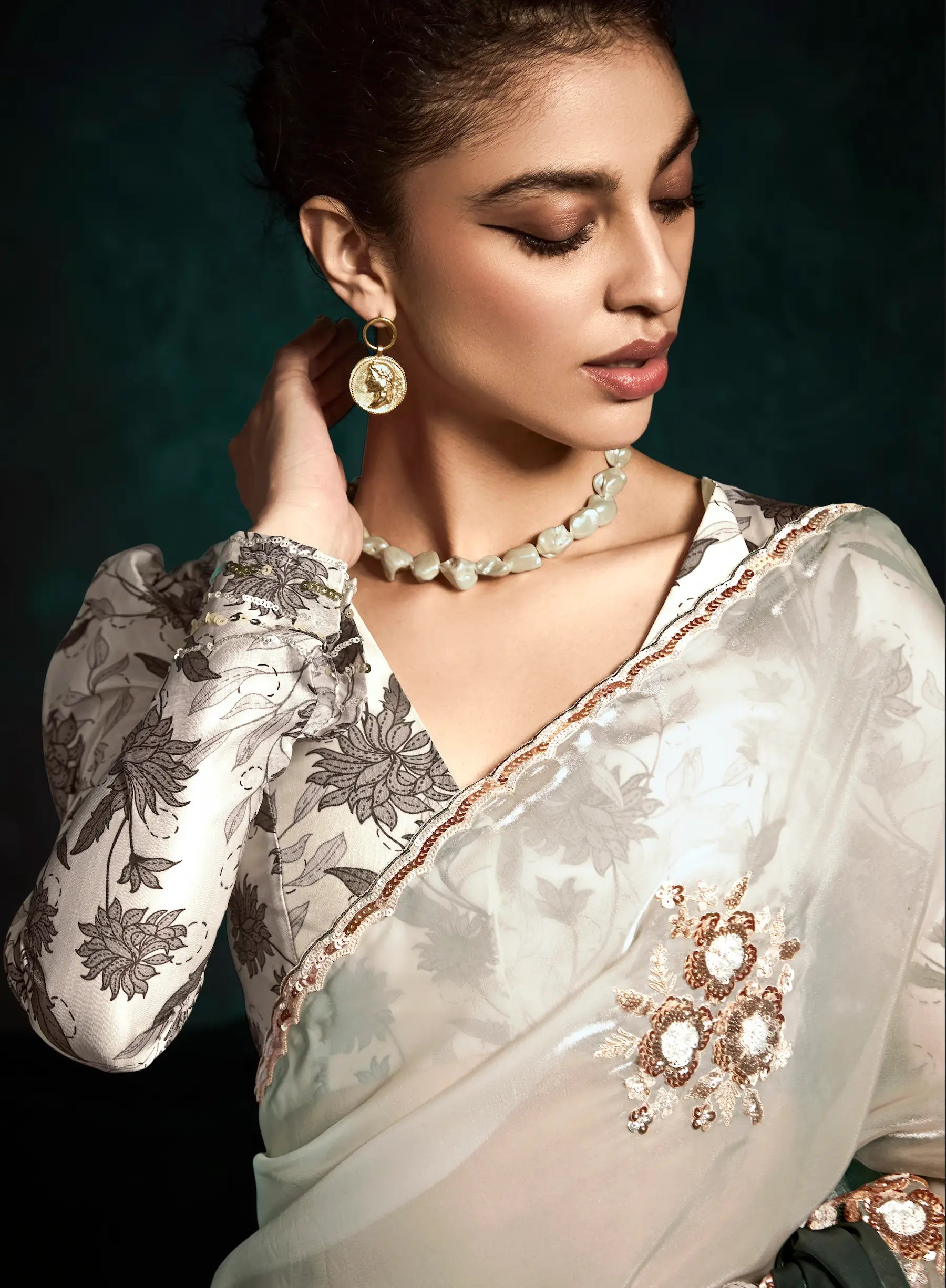 Shaded Glass Organza Saree With Digital Print,  Sequence & Thread Embroidery Work - qivii