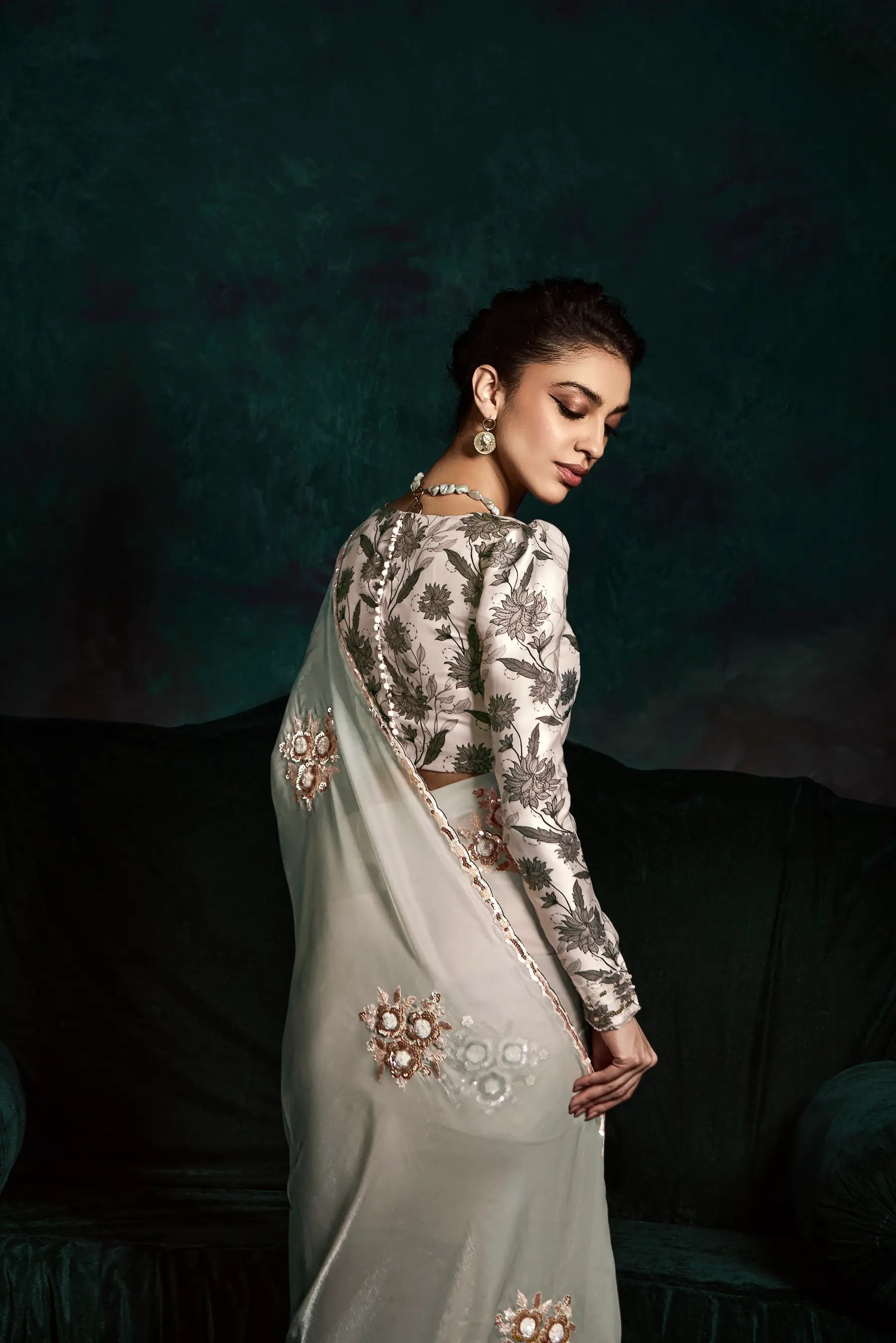 Shaded Glass Organza Saree With Digital Print,  Sequence & Thread Embroidery Work - qivii