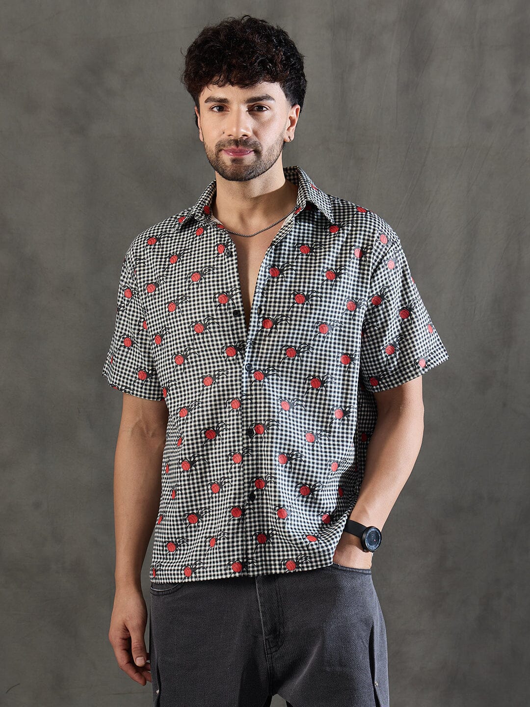 Checkered Bug Graphic Relaxed Fit Shirt