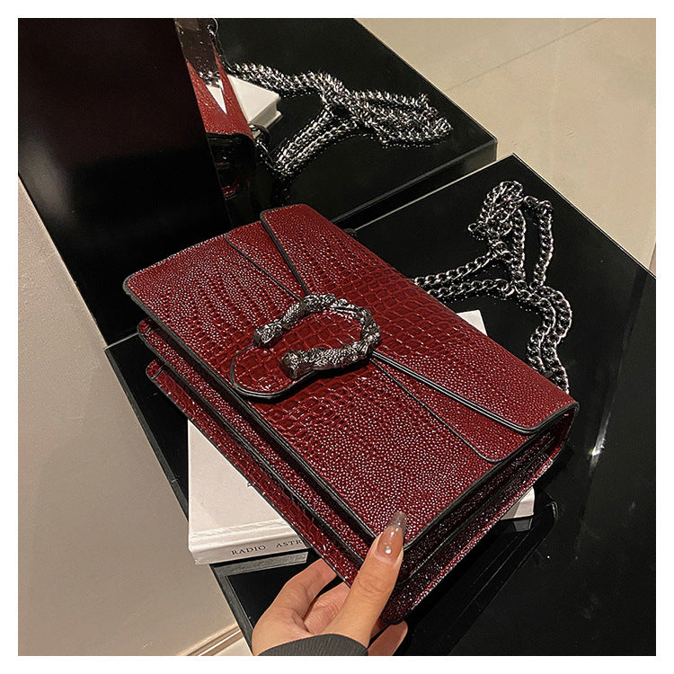 Women's Chain Flap Bag - Trendy PU Leather Shoulder & Crossbody Purse