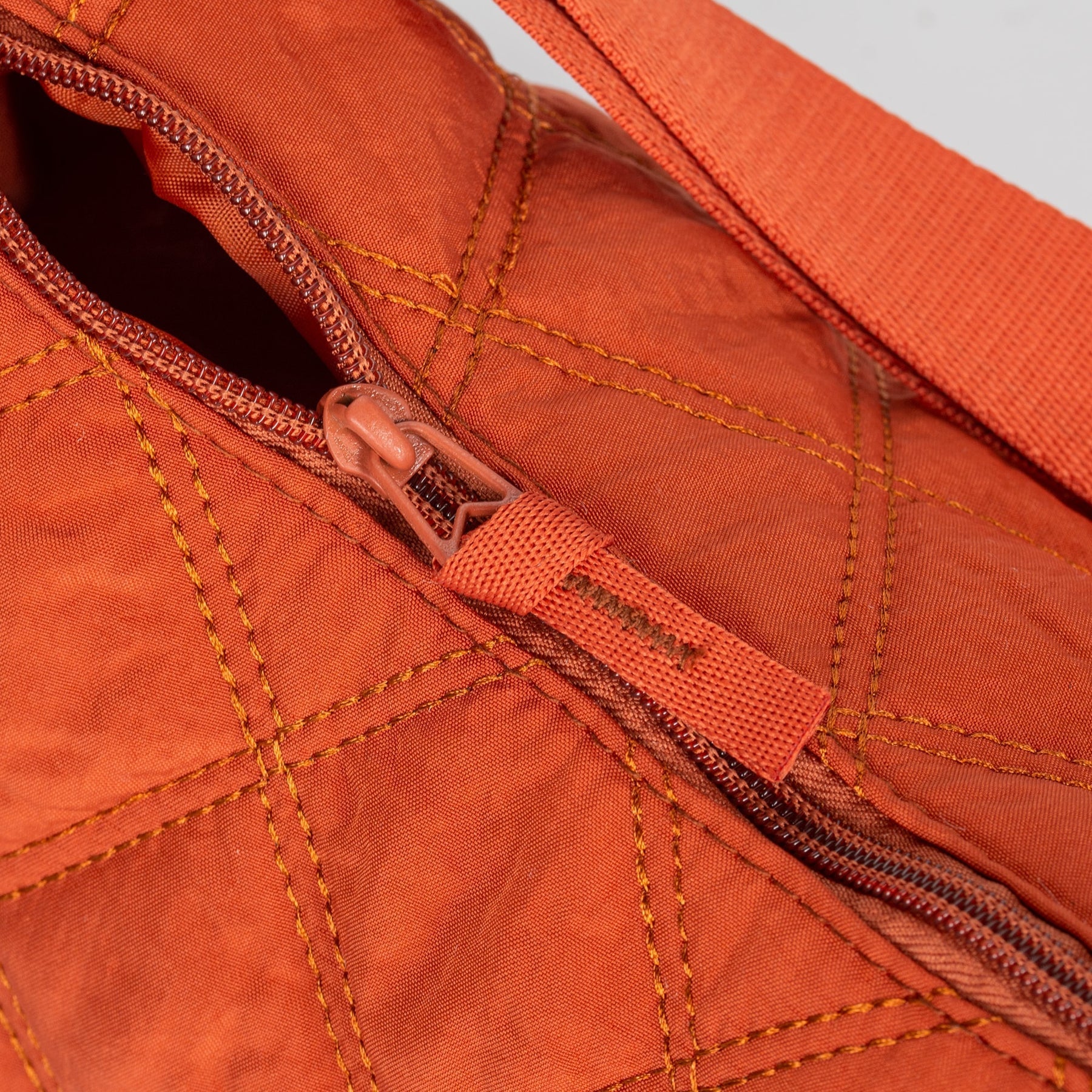Selvane | Crossbody Bag  - By Qivii