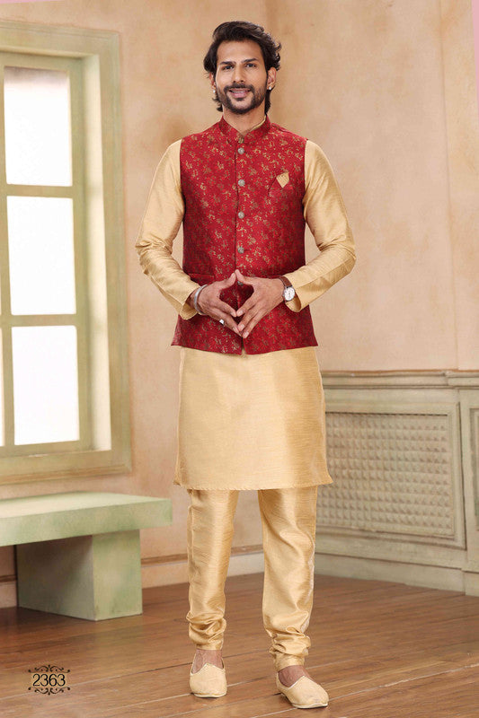 Men's Jacquard Banarasi Silk Woven Work 3 Pics Jacket Set In Maroon Colour