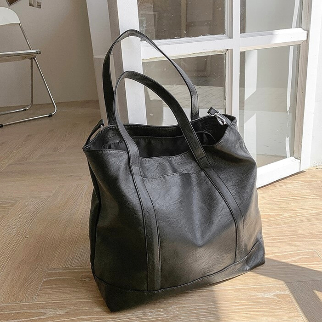 Jolya | Tote Bag  - By Qivii