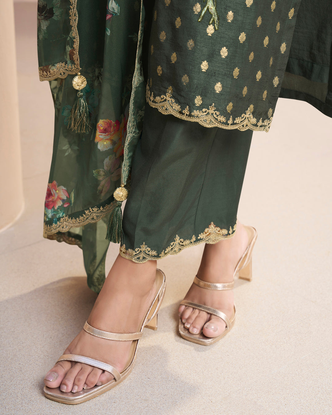 Dark Olive Green Dola Silk Kurta. Paired with Santoon Straight Pants and Organza Scalloped Dupatta