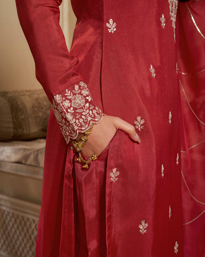 Scarlet Red Dola Silk Kurta.Paired with Santoon Straight Pants and Organza Dupatta