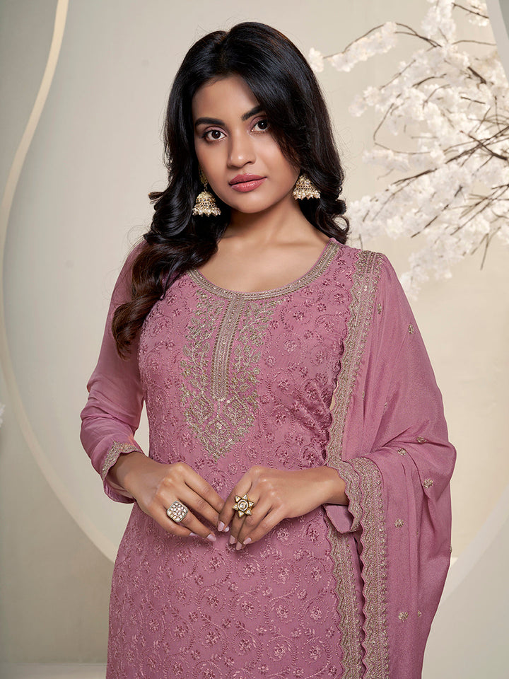 Pink Floral Pattern Schiffli Thread and Sequins Embroidery Kurta Suit Set by Qivii