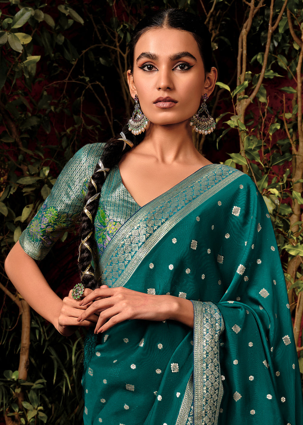 Dark Cyan Green Zari Woven Dola Silk Saree with Designer Pallu