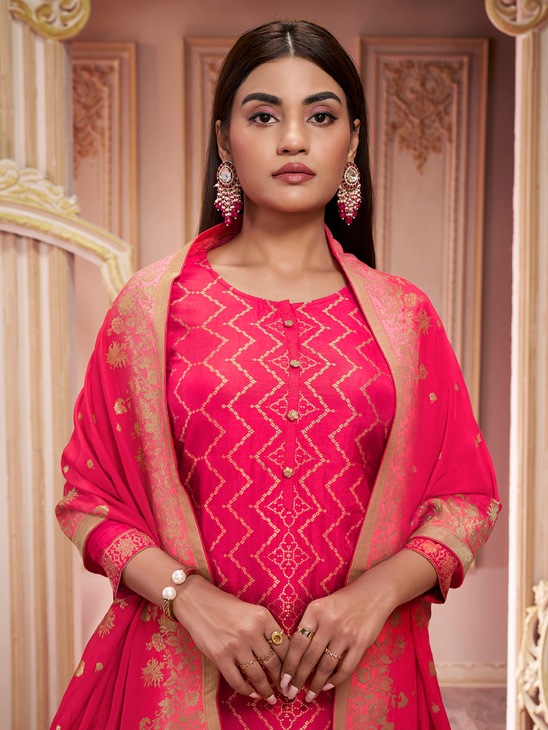 Red Zari Jacquard Kurta Suit Set by Qivii