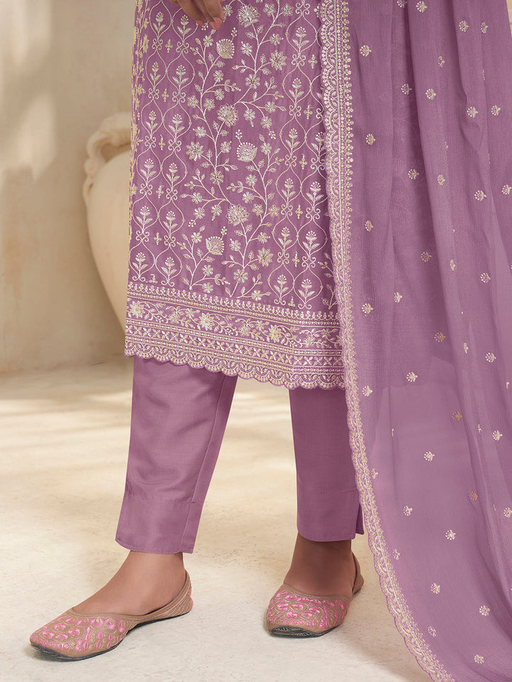 Lavender White Thread Embroidered Kurta Suit Set by Qivii