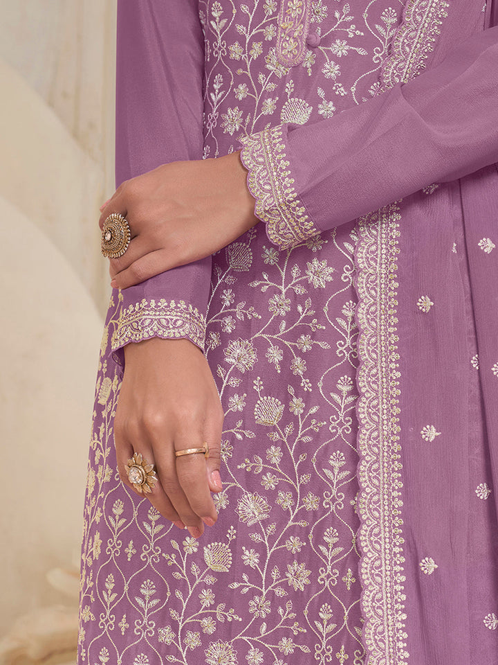 Lavender White Thread Embroidered Kurta Suit Set by Qivii