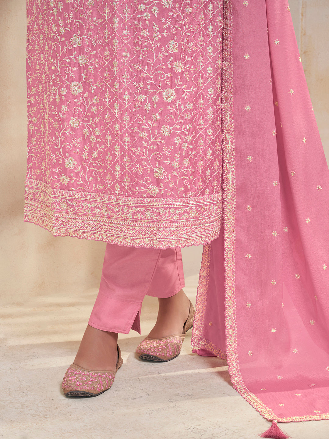 Pink White Thread Embroidered Kurta Suit Set by Qivii