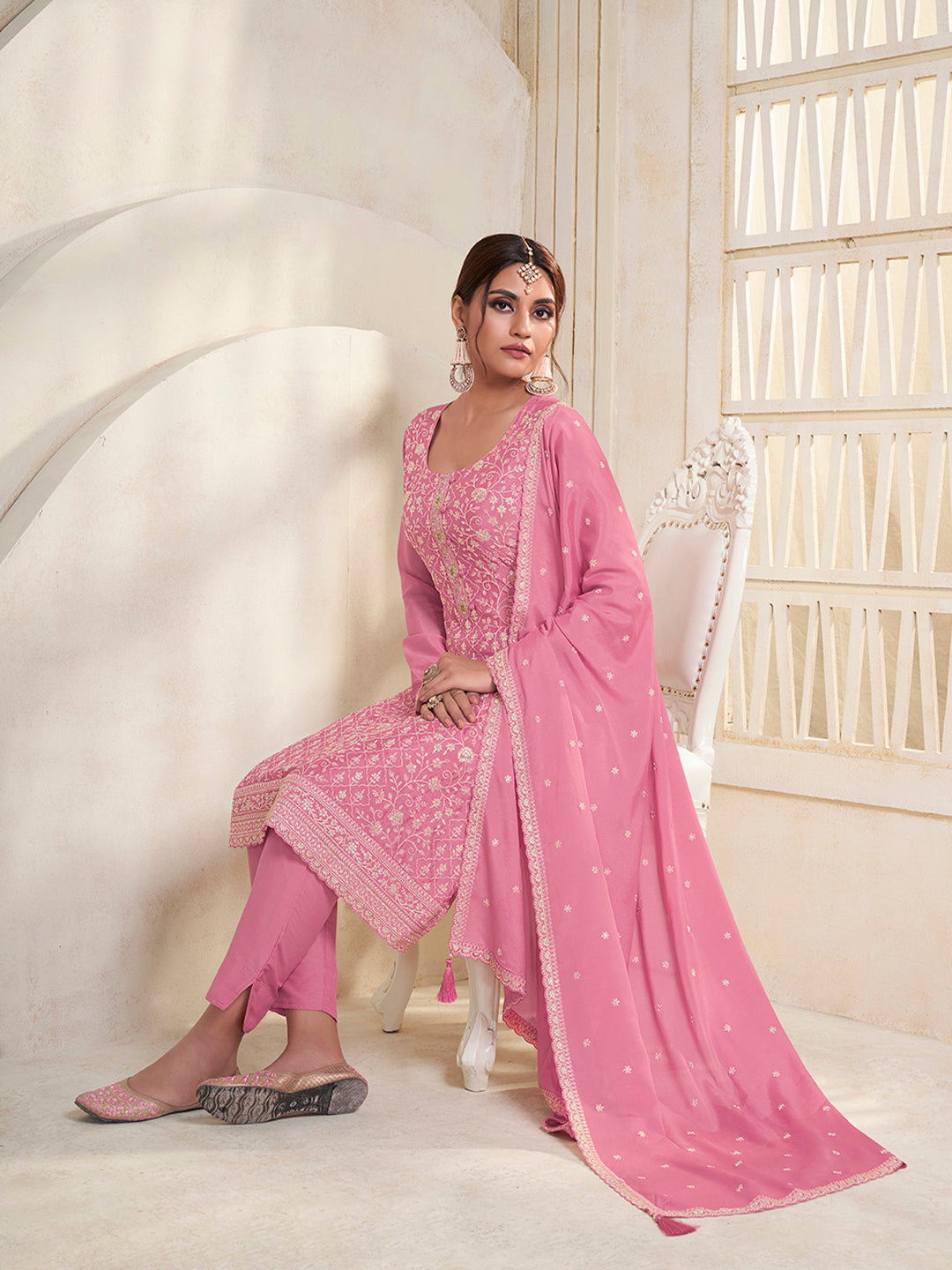 Pink White Thread Embroidered Kurta Suit Set by Qivii