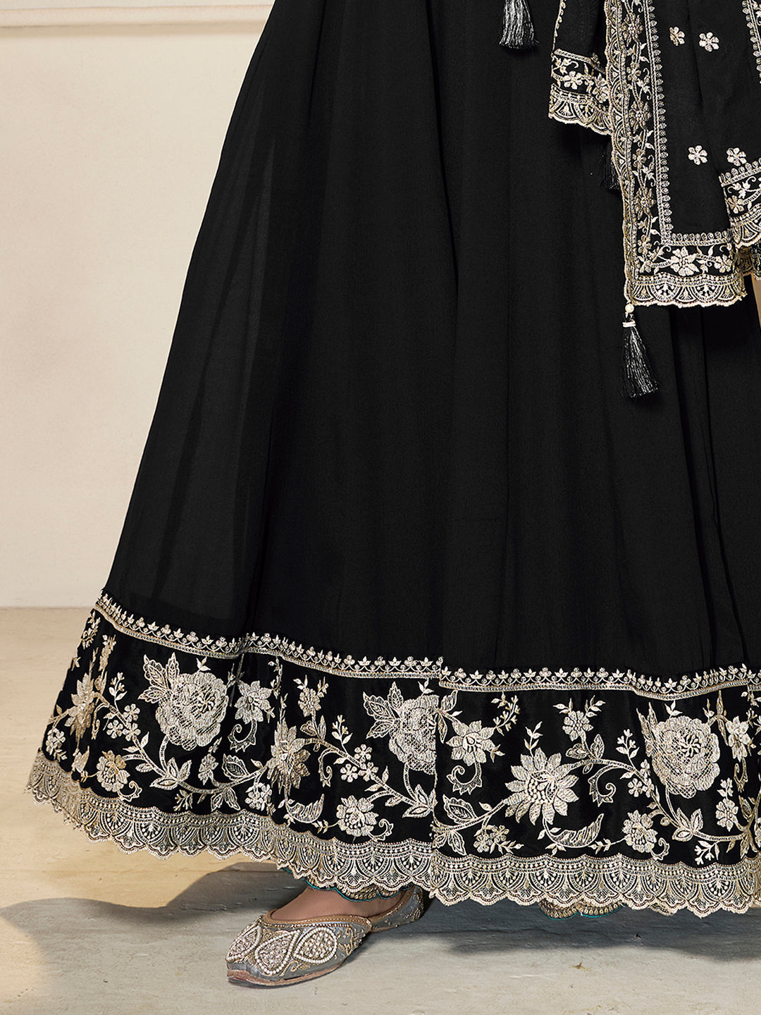 Black Chinon Top with White Embroidery & Sequins Anarkali Suit Set - qivii