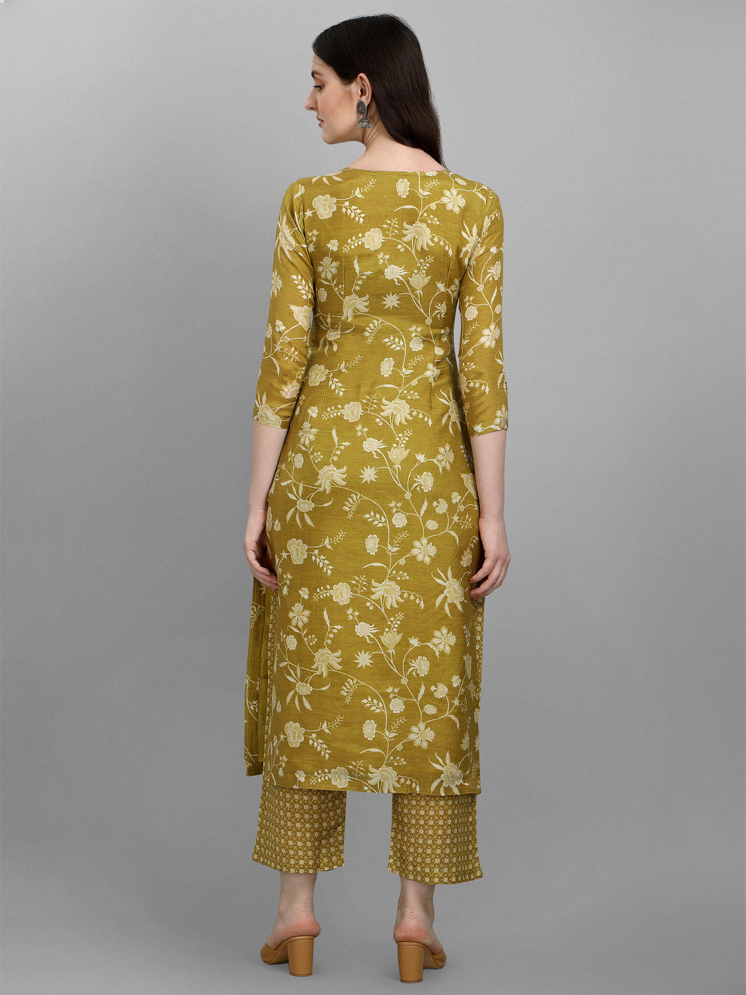 Olive Green Printed Kurta Suit Set by Qivii