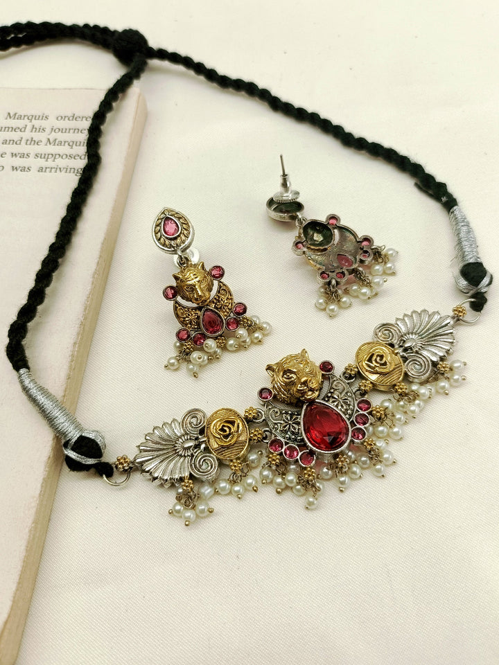 Akira Maroon Oxidized Choker Set