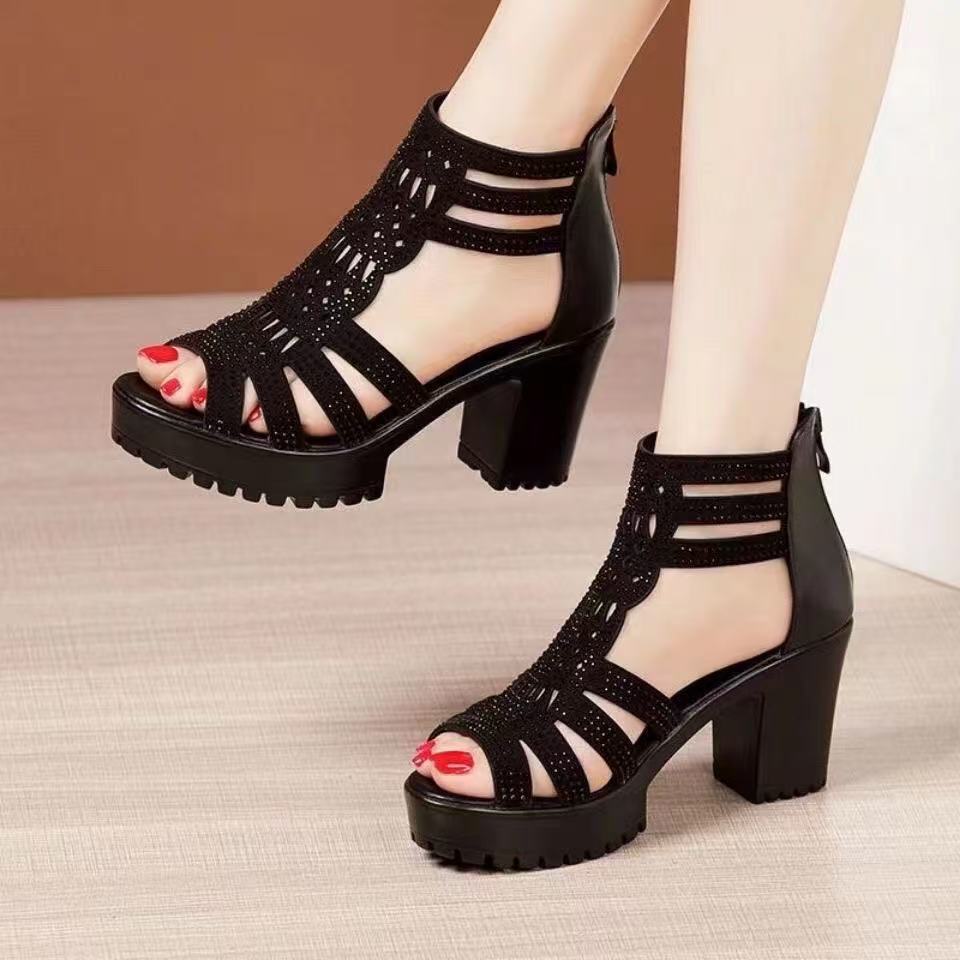 Women’s Alviera Peep-Toe Platform Block Heel Sandals – Soft Sole Roman Style Versatile Chic Sandals (US 4–9)