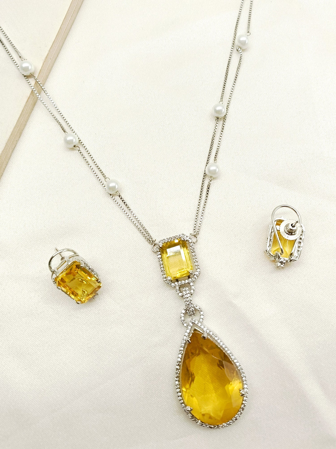 Vishali Yellow Swarovski Stone Pendant Set