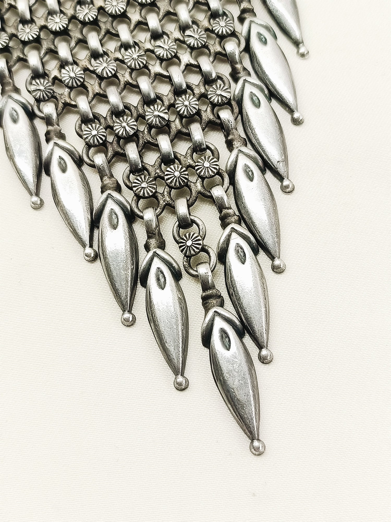 Rupini Plain Oxidized Key Ring