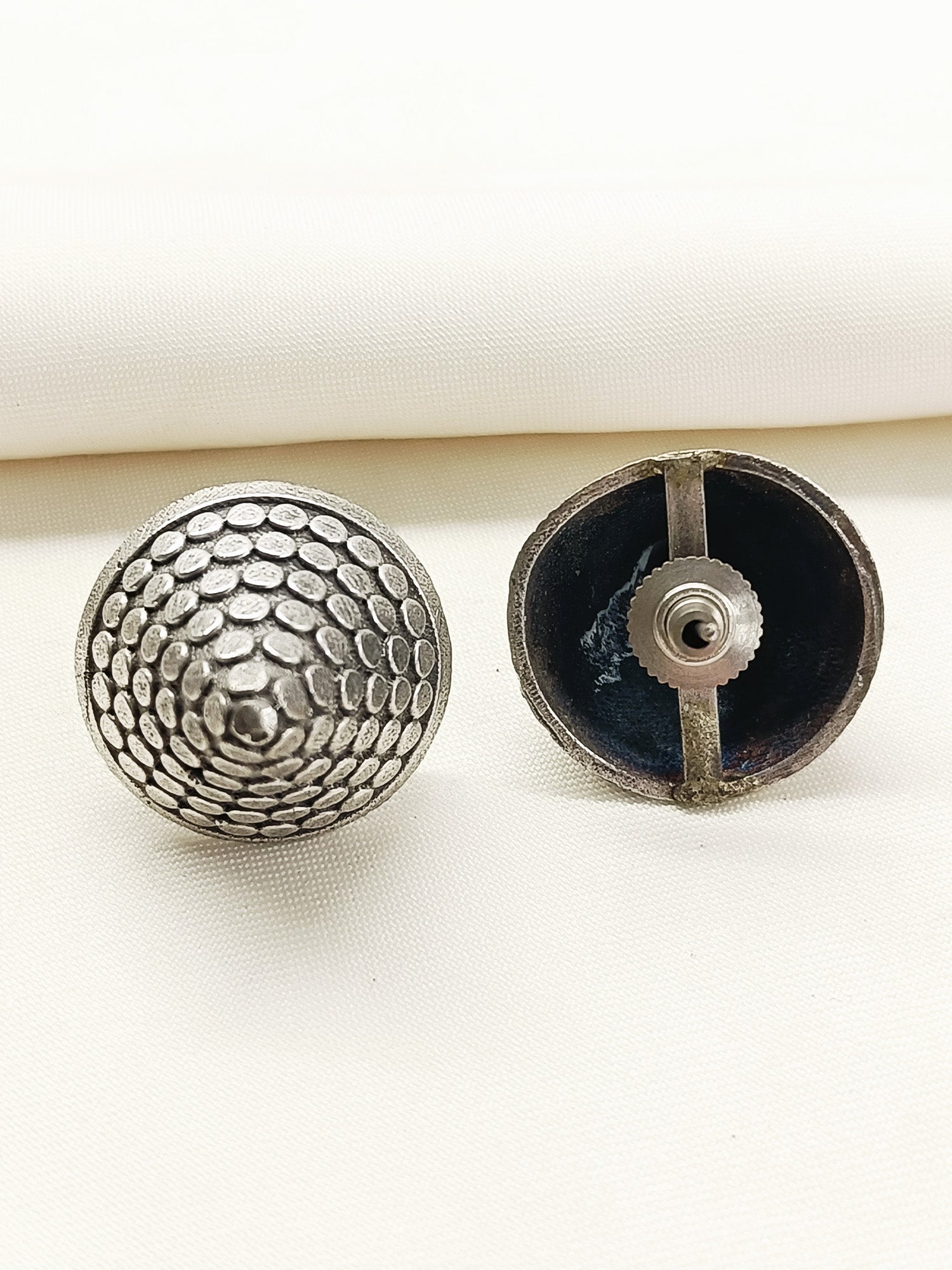 Uthami Plain Oxidized Tops