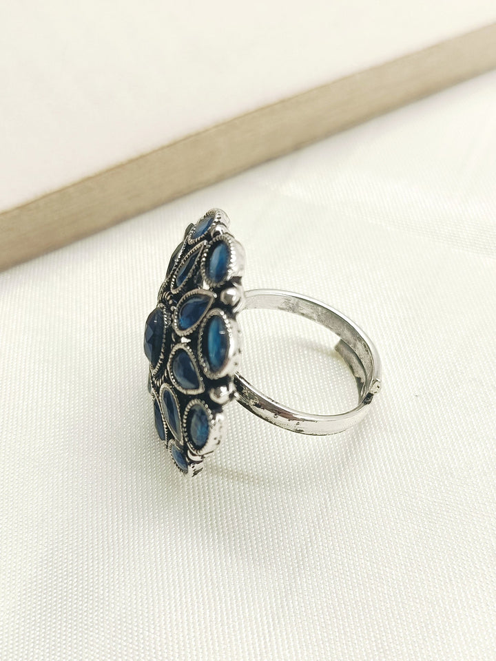 Nouri Navy Blue Oxidized Finger Ring