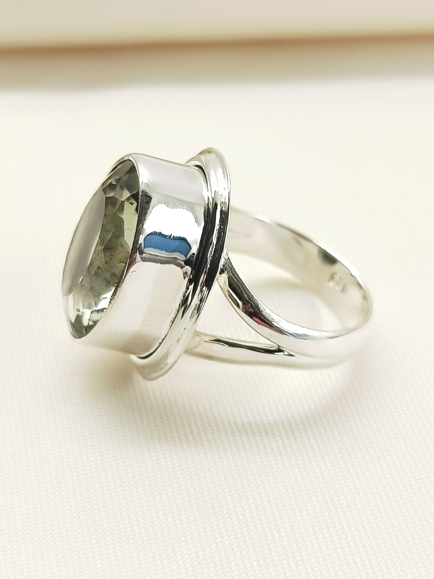 Sastra Grey 92.5 Silver Citrine Stone Finger Ring