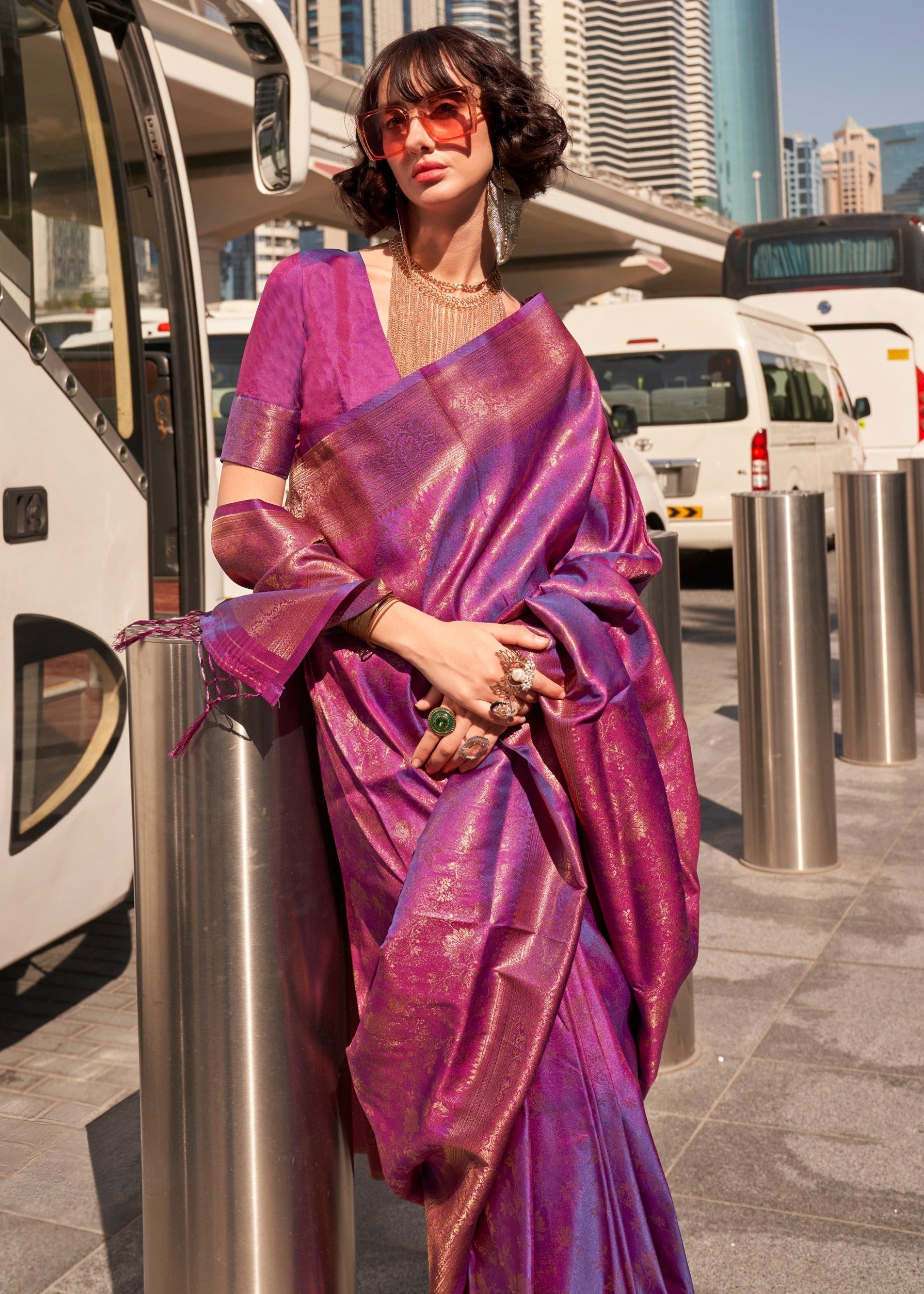 Raising Purple Handloom Weaving Saree - qivii