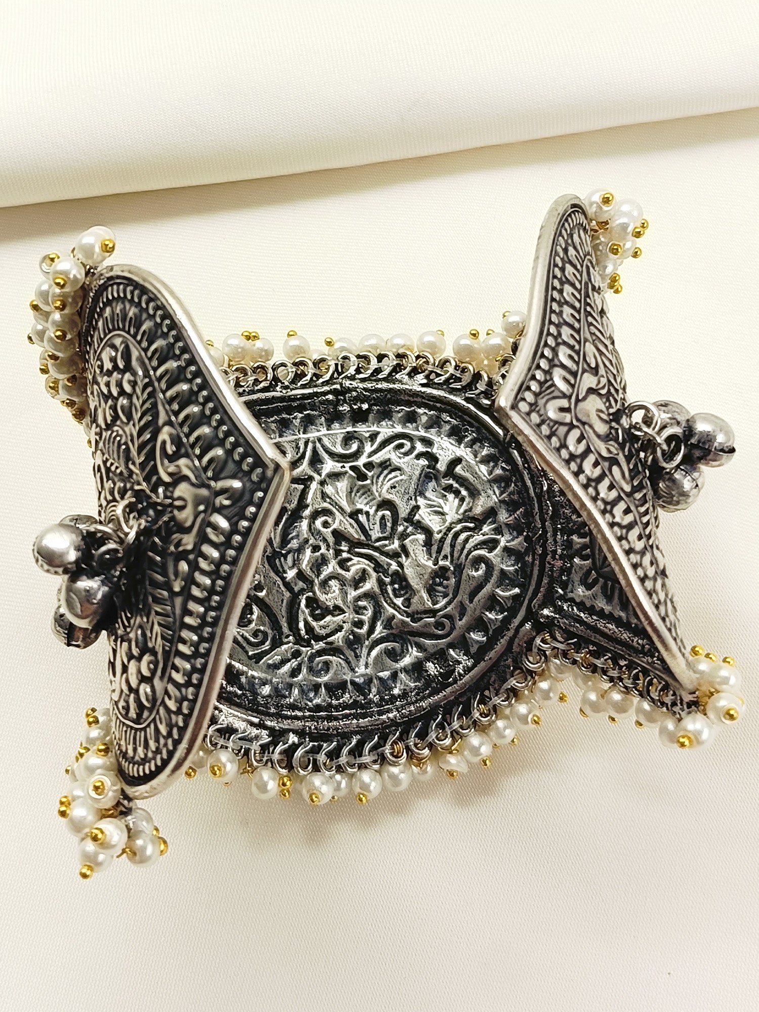 Yashni Multi Colour Oxidized Bracelet