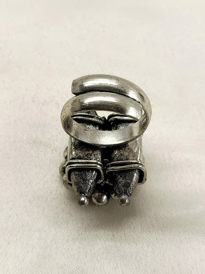 Aliya Plain Oxidized Finger Ring