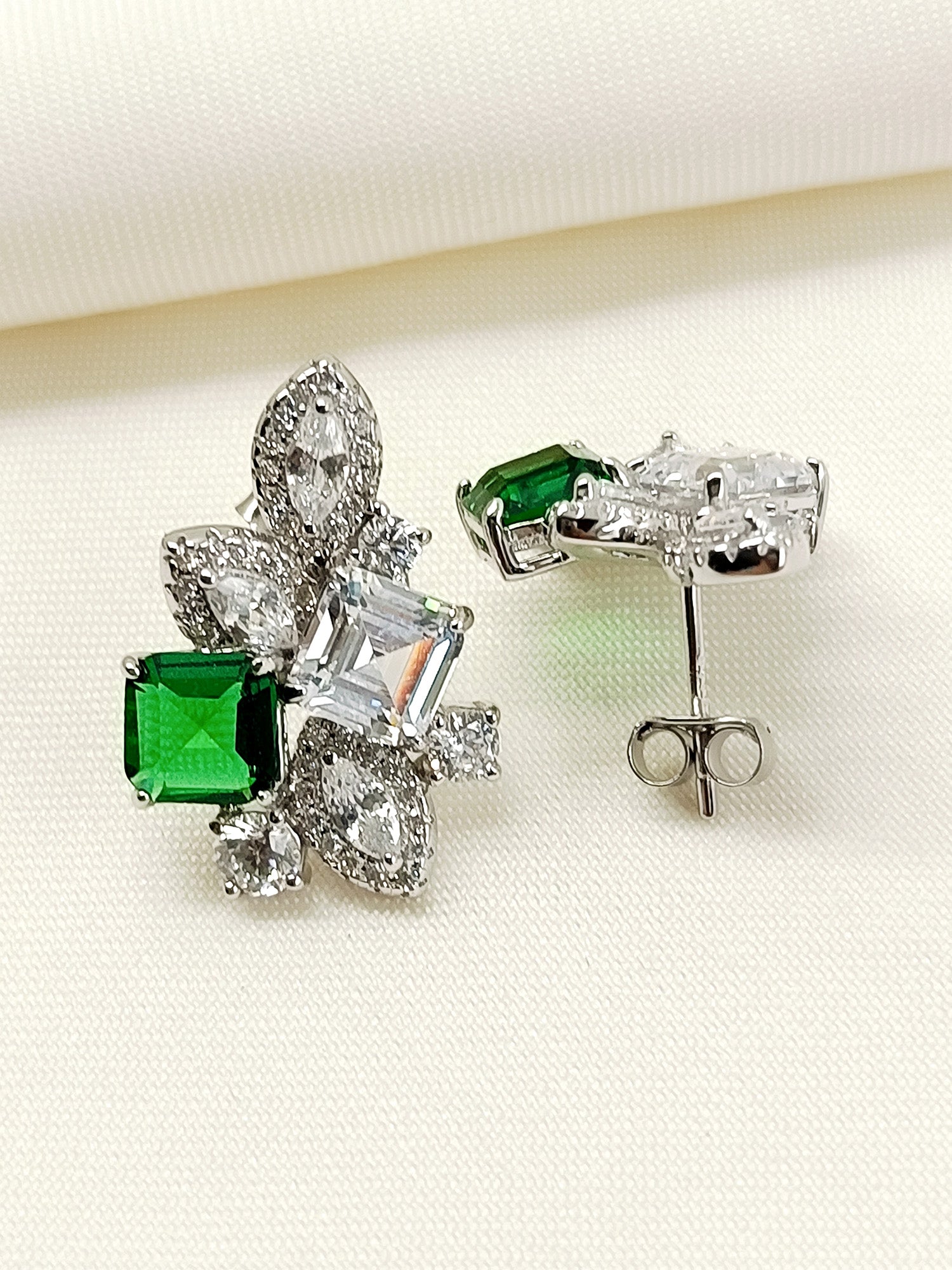 Iifaya Green 92.5 Silver Swarovski Stone Tops - qivii