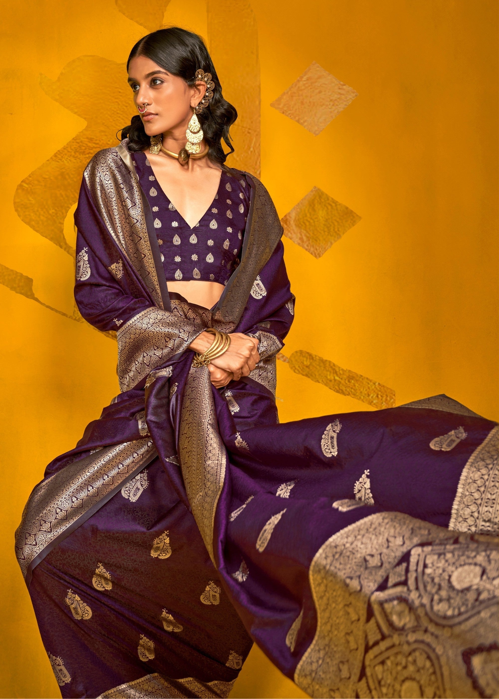 Plum Two Tone Handloom Weaving Silk Saree - qivii