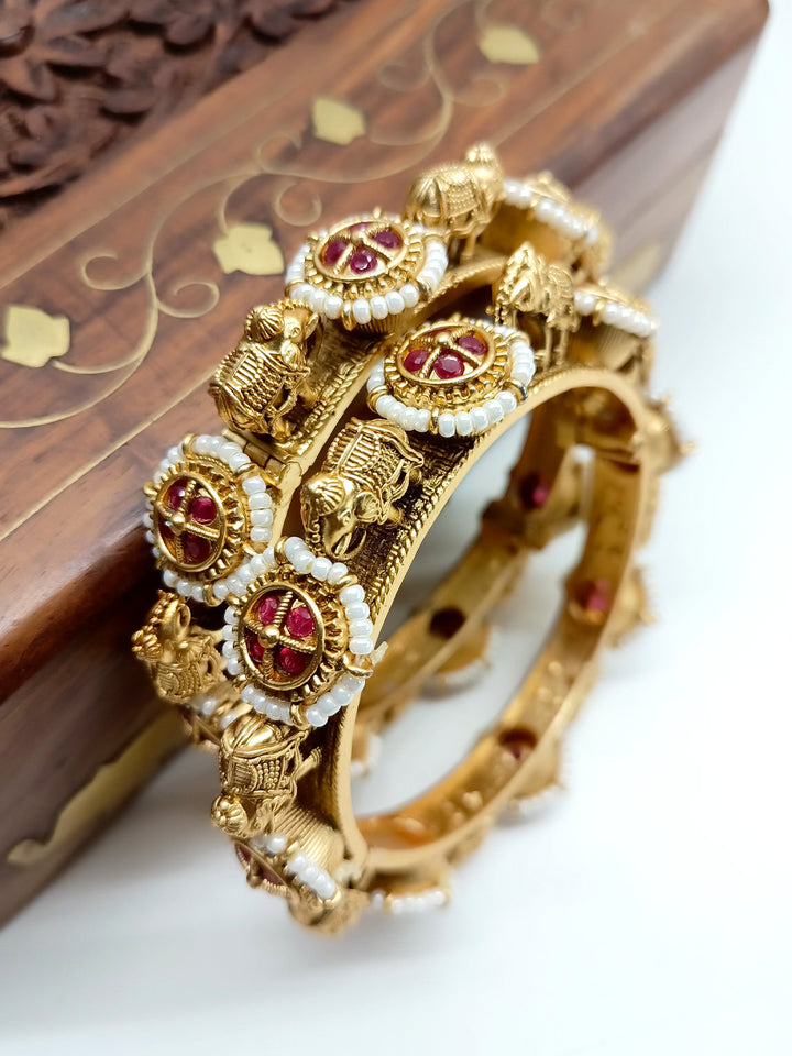 Sheena Ruby Antique Kada Set Of 2