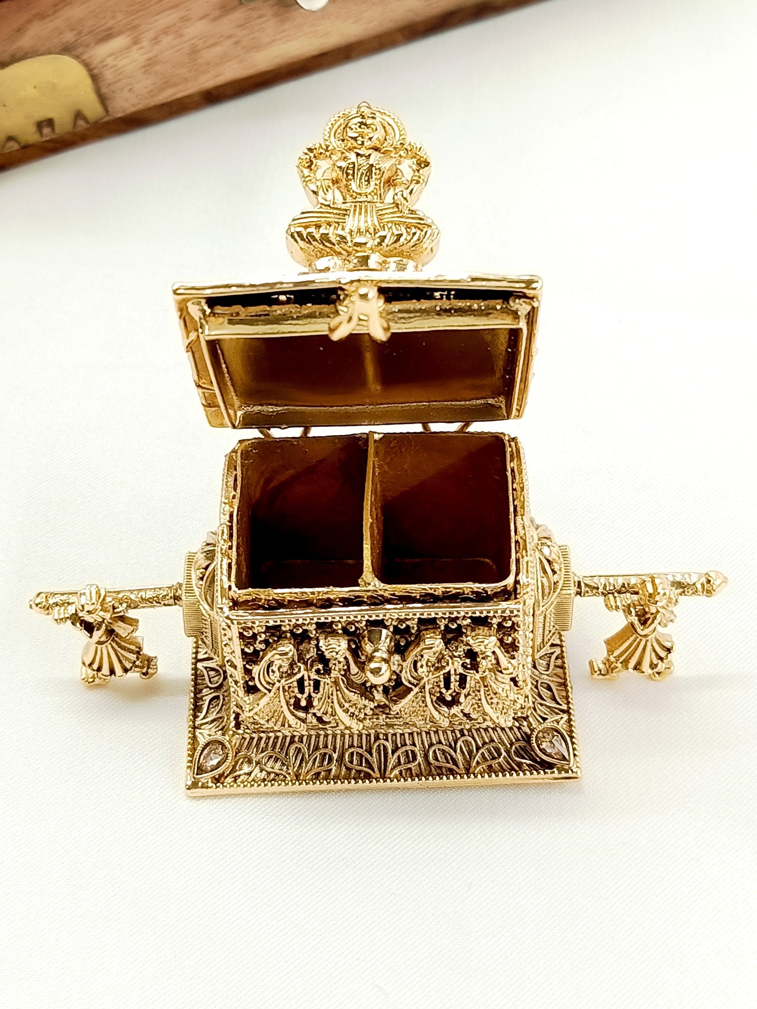 Kaikeyi Copper Antique Temple Sindoor Dibbi