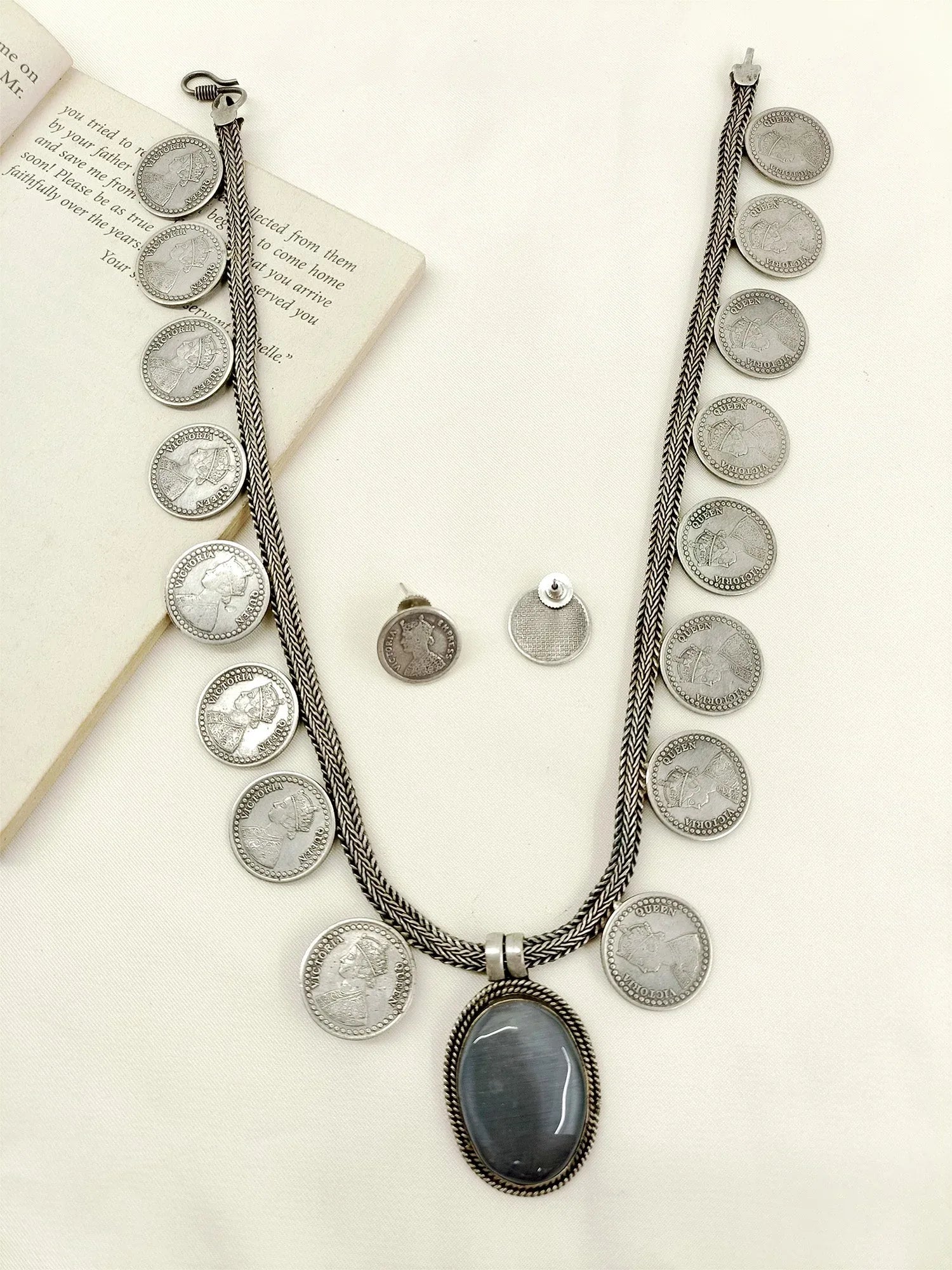 Erum Grey German Silver Men's Necklace Set