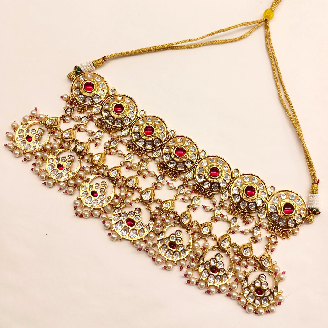 Zakirah Kundan Semi Bridal Necklace Set