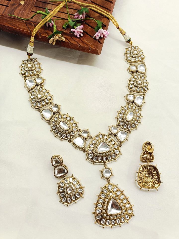 Sefa White Polki Necklace Set