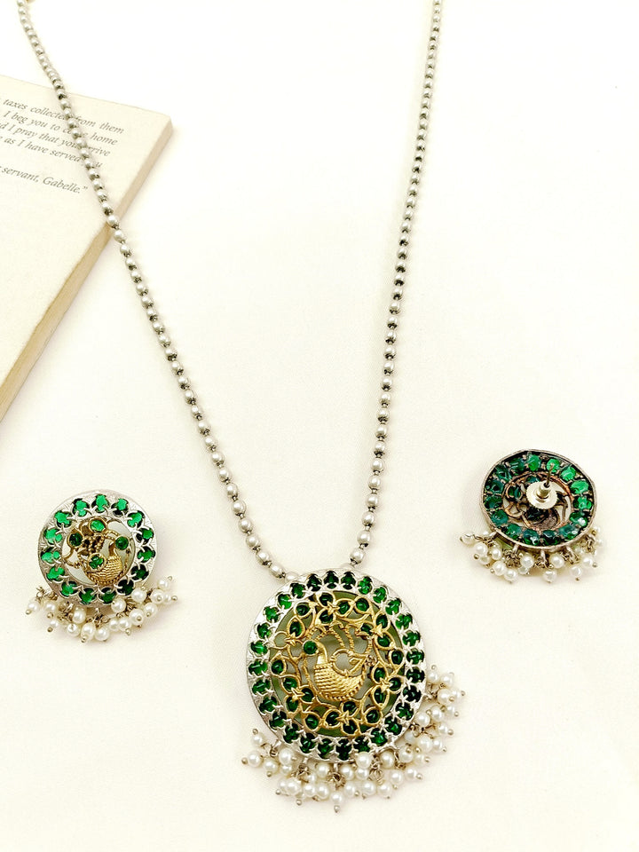 Fizala Green Oxidized Pendant Set